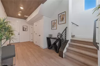 Photo #2: 2520619 Listing 