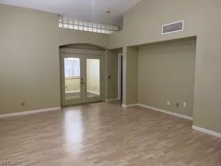 Photo #4: 2520678 Listing 