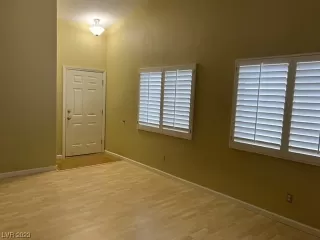 Photo #5: 2520678 Listing 