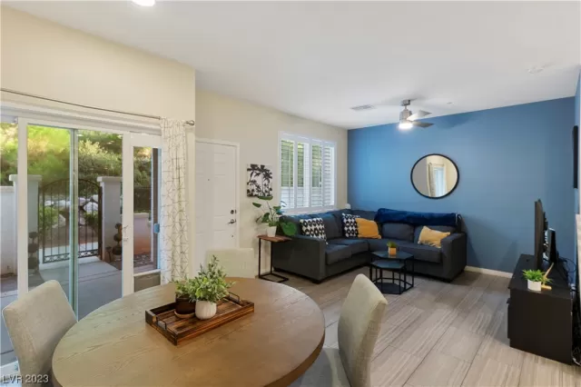 MLS: 2520714 Condo For Sale