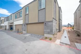 Photo #4: 2520729 Listing 