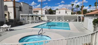 Photo #5: 2520749 Listing