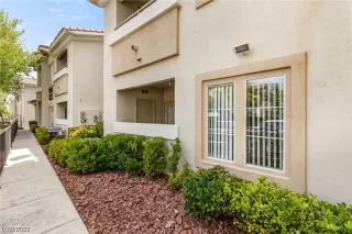 Photo #2: 2520796 Listing 