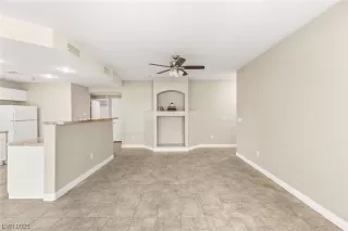 Photo #6: 2520796 Listing 