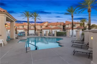 Photo #4: 2520797 Listing 