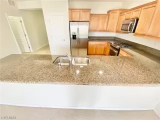 Photo #4: 2520811 Listing 
