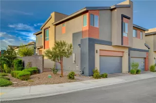 Photo #3: 2520852 Listing