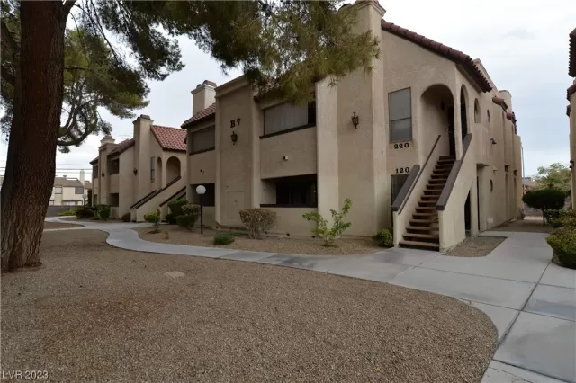 MLS: 2520859 Condo For Sale