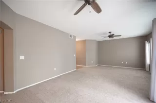 Photo #5: 2520912 Listing 