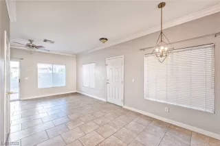 Photo #4: 2520917 Listing 