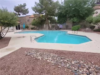 Photo #1: 2520937 Listing 