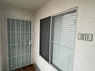 Photo #1: 2520959 Listing 