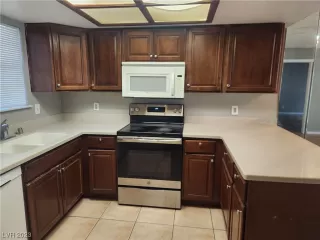 Photo #3: 2520962 Listing 