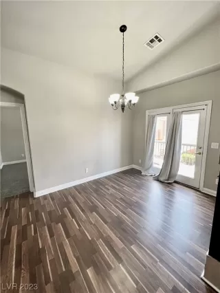 Photo #4: 2520992 Listing 