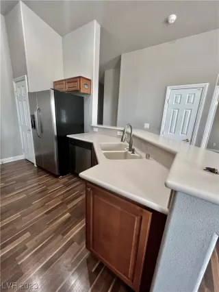 Photo #6: 2520992 Listing 