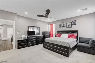 Photo #4: 2521002 Listing 