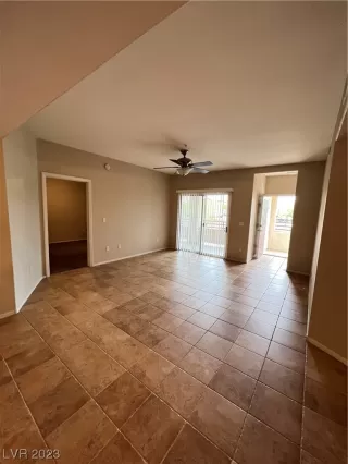 Photo #5: 2521051 Listing 