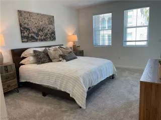 Photo #5: 2521068 Listing 