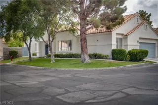 Photo #2: 2521093 Listing 