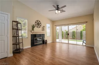 Photo #6: 2521093 Listing 