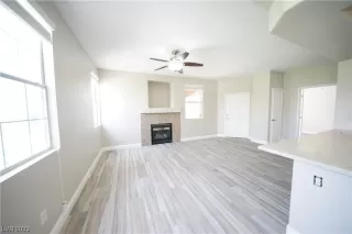 Photo #5: 2521100 Listing 