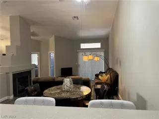 Photo #5: 2521138 Listing 