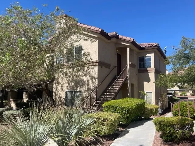 MLS: 2521153 Condo For Sale