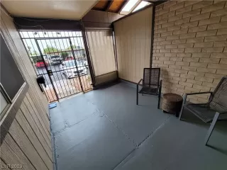 Photo #4: 2521181 Listing 