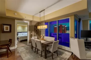 Photo #3: 2521188 Listing