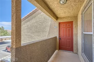 Photo #2: 2521198 Listing