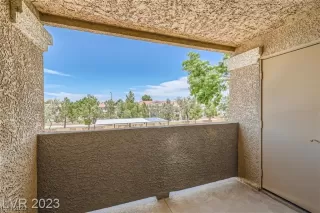 Photo #4: 2521198 Listing