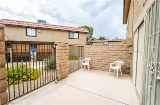 Photo #2: 2521208 Listing