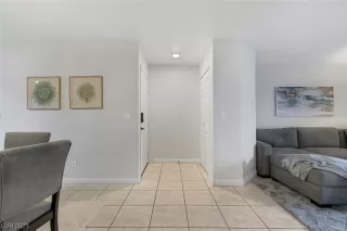 Photo #3: 2521215 Listing