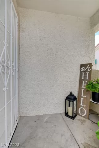 Photo #4: 2521258 Listing