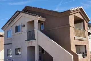 Photo #1: 2521273 Listing 