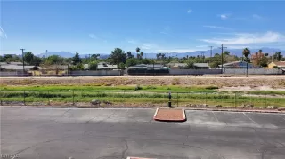 Photo #3: 2521273 Listing 