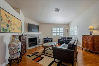 Photo #1: 2521306 Listing