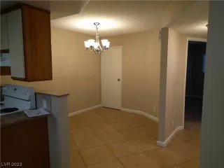 Photo #4: 2521319 Listing 