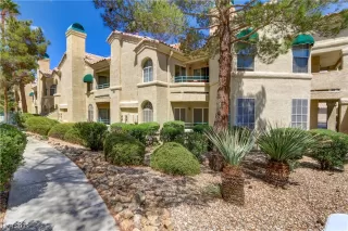 Photo #2: 2521327 Listing