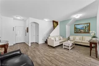 Photo #3: 2521331 Listing 