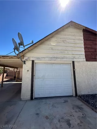 Photo #1: 2521356 Listing 