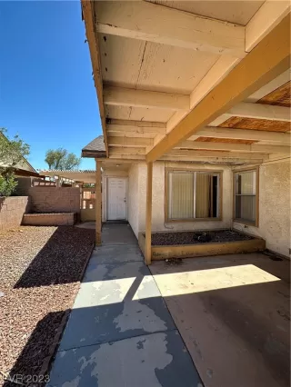 Photo #2: 2521356 Listing 