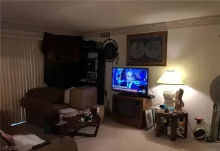 Photo #2: 2521369 Listing 