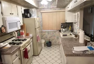 Photo #3: 2521369 Listing 