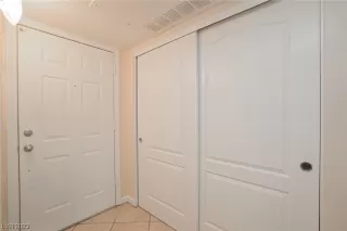 Photo #1: 2521373 Listing 