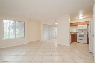 Photo #2: 2521373 Listing 