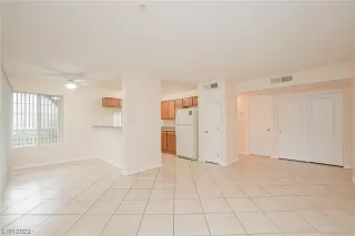 Photo #3: 2521373 Listing 