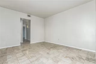 Photo #4: 2521397 Listing 