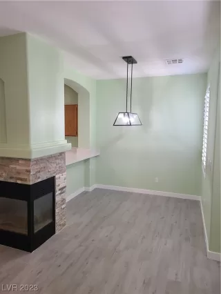 Photo #2: 2521402 Listing 