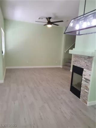 Photo #6: 2521402 Listing 